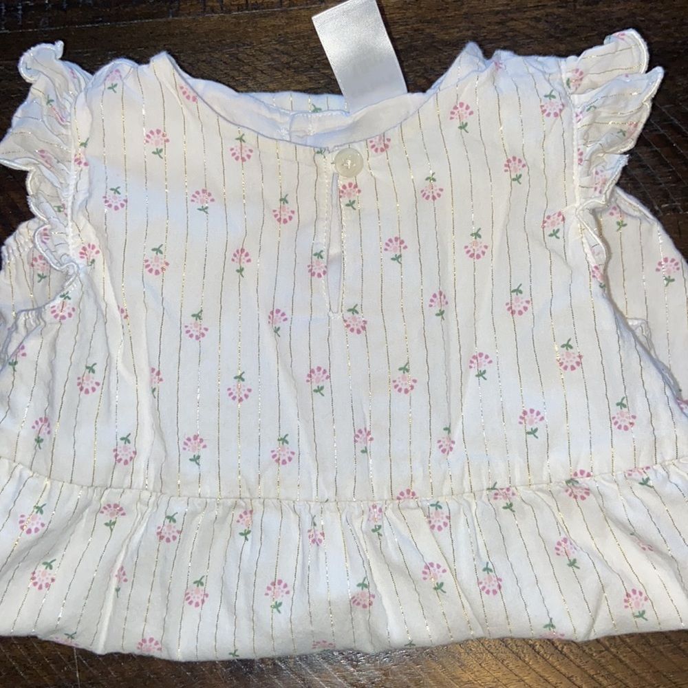 Carters romper 